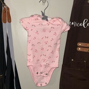🌼2 for $5🌼 Pink Floral Onesie